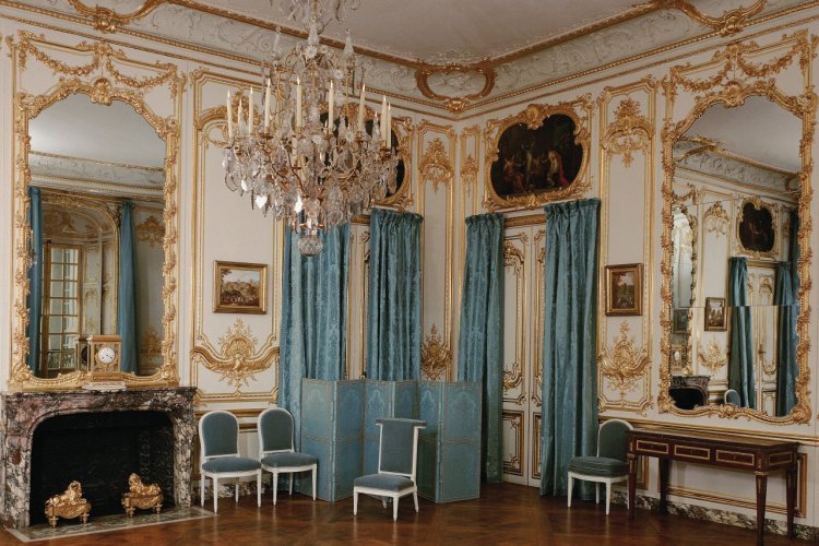 Le Salon des Porcelaines - Château de Versailles - © Bernard DUPONT - Author's Image