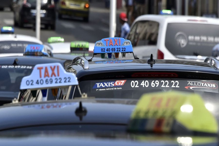 Prix du taxi au forfait pour se rendre à Orly et Roissy