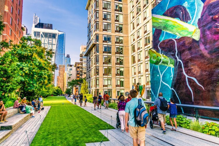 La Highline - © Michael Urmann - Shutterstock.com