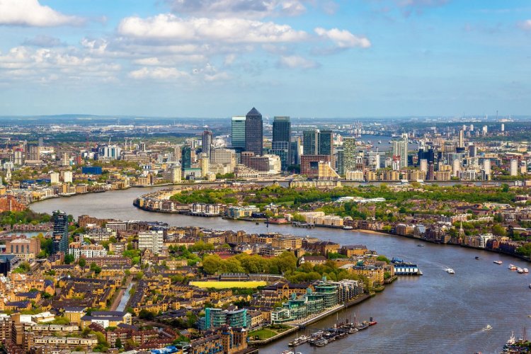 The view from the shard - © Leonid Andronov - Shutterstock.com