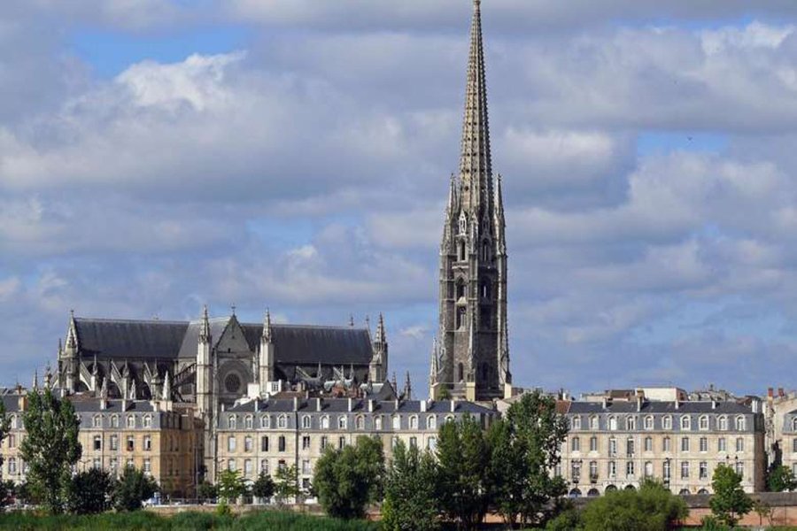 Basilique et flèche Saint-Michel