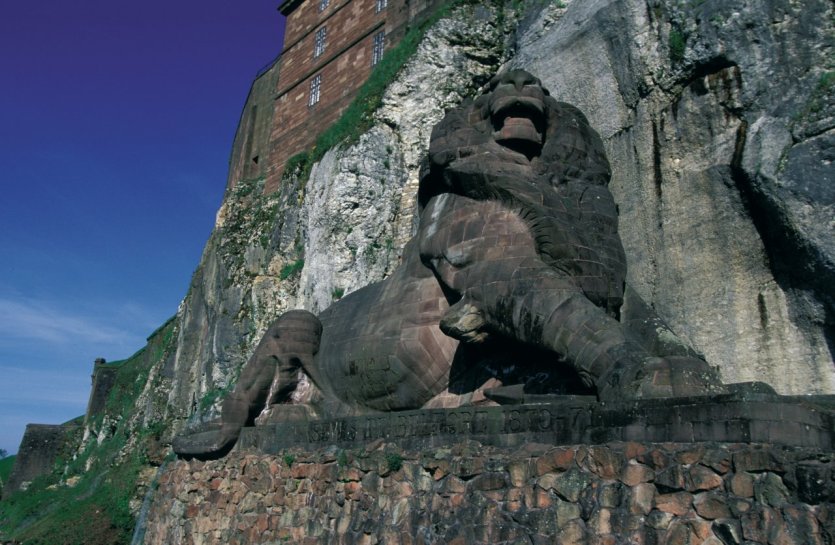 Le lion de Belfort - © PIERRE DELAGUERARD - ICONOTEC