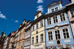 Mostecká Ulice (rue du Pont).
