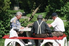 Partie d'échecs dans le parc Nicolae Titulescu.