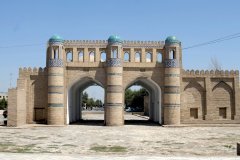 Kosh Darvoza, les portes du nord.