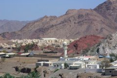 Montagnes du côté de Hatta (© Cathyline Dairin)