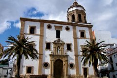 Église de Santa Maria La Mayor.