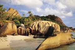 Anse Source d'Argent, entre plage et granit.