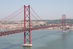PONT DU 25-AVRIL OU PONT SUSPENDU