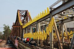 PONT LONG BIÊN (ANCIEN PONT PAUL-DOUMER)