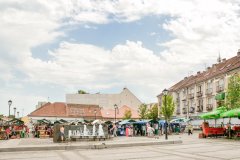 MARCHÉ DE ZEMUN ET QUARTIER PORTUAIRE
