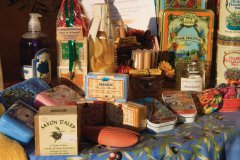 Souvenirs de Marseille (© Lawrence Banahan - Author's Image)