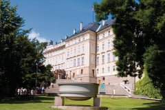 Le Château royal (Pražský hrad).