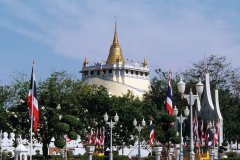 WAT SAKET (TEMPLE DU MONT D'OR)