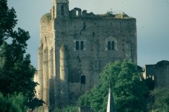 LA FORTERESSE DE MONTBAZON