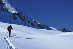 Randonnée dans les Alpes (© François Commette - Fotolia)