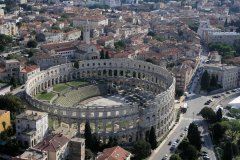 Amphithéâtre de Pula.