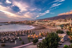 Plage de Las Americas sur l'île de Tenerife. (© Lumia Studio - Shutterstock.com)
