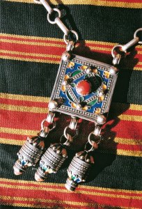 <p>Orfèvrerie kabyle.</p>