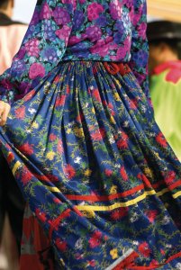 Robe de femme Rom.