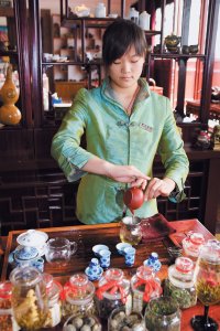 La vieille ville chinoise, cérémonie du thé.