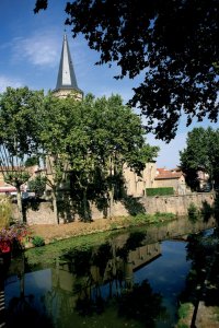 <p>Clocher de l'église de Soual</p>