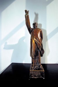 Statue de Mao.
