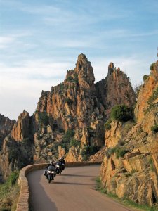 Motards dans les Calanche de Piana