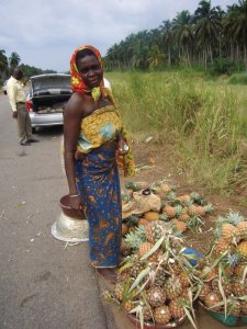 Vente d'ananas.