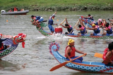 Course des bateaux dragon - Stéphan SZEREMETA