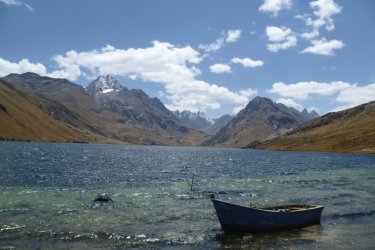 Lac Querococha. - Catherine FAUCHEUX