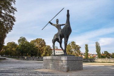 Statue de Stipe ikirica à Sijn. - Željko Zrnčić / OFFICE DE TOURISME DE SINJ