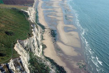 Plage du Cap Gris-Nez JERÔME BERQUEZ - AUTHOR'S IMAGE