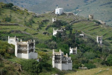 La vallée des pigeonniers près de Tarambados. - Klaus Hollitzer - iStockphoto