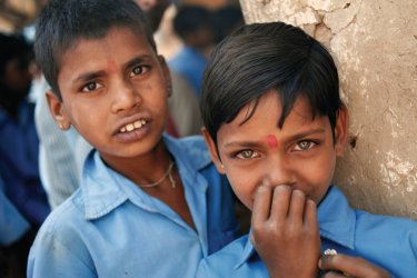 Portraits d'enfants à Som. - Nicolas HONOREZ