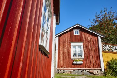 Habitations typiques de Rauna. - ABB Photo - Shutterstock.com