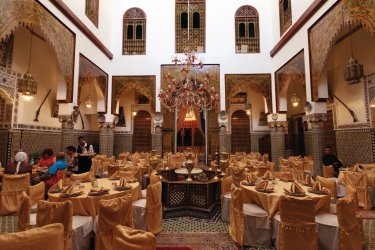 Zitouna propose de la cuisine traditionnelle. - Philippe GUERSAN - Author's Image
