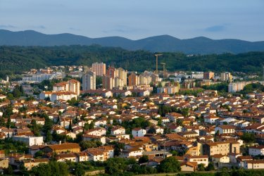 La ville de Nova Gorica, près de la frontière italienne. - sn0wball1 - Shutterstock.com