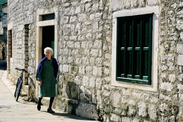 Dans les rues de Stari Grad. - Author's Image