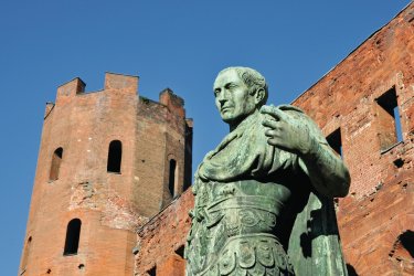 Porte Palatine. iStockphoto.com/ZLLRBRT