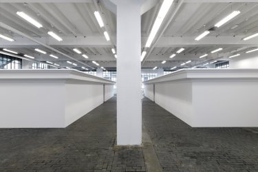 Exposition Pablo Bronstein au Centre d'Art Contemporain Annik WETTER