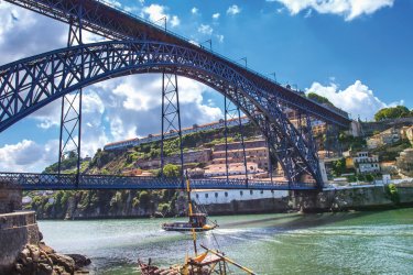 Pont Dom-Luís, Porto. - StevanZZ - iStockphoto