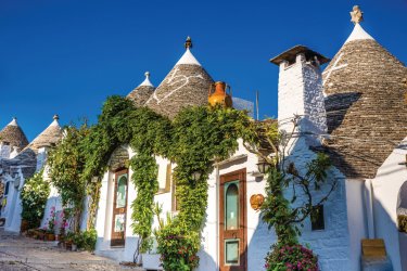 Les Trulli. - zm_photo - iStockphoto.com