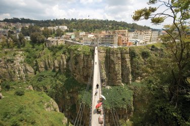 Un des six ponts de Constantine. - Nour EL REFAI- iStockphoto
