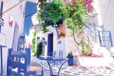 Dans les rues de Skiathos. - Aetherial - iStockphoto