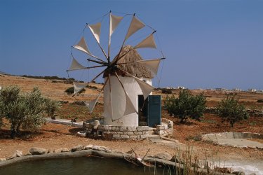 Musée des arts populaires, Skorpios. - Author's Image