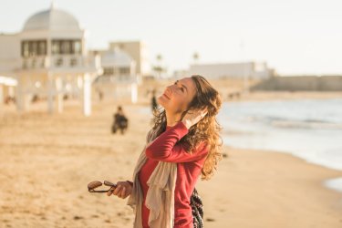 Sur la plage de Cadix. - Alina Rosanova-shutterstock.com