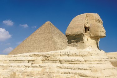 Les pyramides de Guiza et le Sphinx. - Author's Image