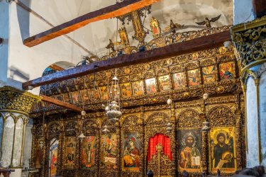 Intérieur de l'église Sainte-Marie de Blachernes, Berat. Milosk50 - Shutterstock.com