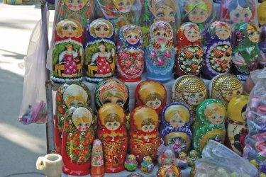 Les poupées russes du marché artisanal